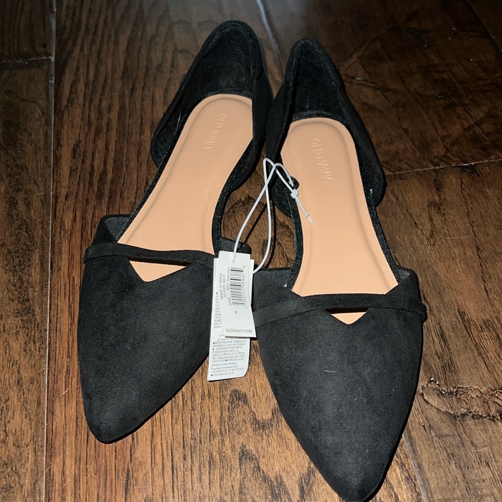 Women’s flats